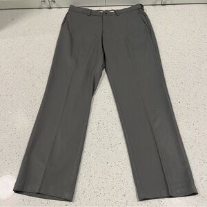 HAGGAR Cool 18 Pro Men's Gray Dress Pants Size 36x32 Super Flex Waistband